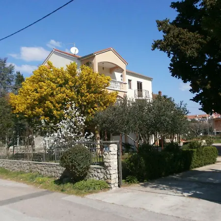 Holiday 193284 Apartman *